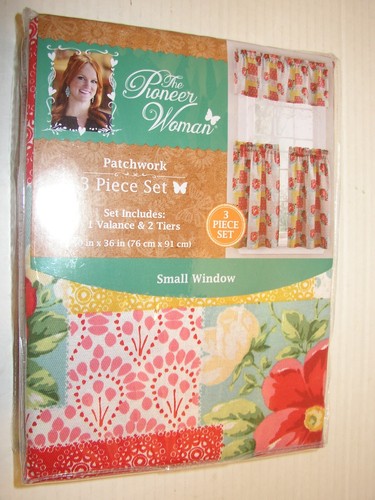 Juego de 3 cortinas de cocina Pioneer Woman patchwork niveles cenefa 60x36"L - Imagen 9 de 15