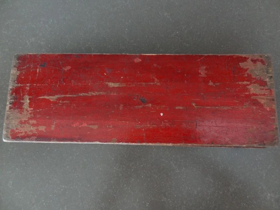 ANTIGUA CAJA MANUSCRITA DE MADERA BUDISTA TIBETANO MONGOL HECHA A MANO Foto 4 de 4