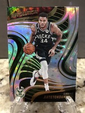 2022-23 Panini Revolution Astro Giannis Antetokounmpo #73 Milwaukee Bucks MVP