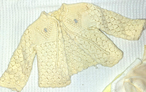 Vintage 1950s Crotchet Knit Wool Baby Infant Cream Embroidered Sweaters, Bonnets - Picture 6 of 10