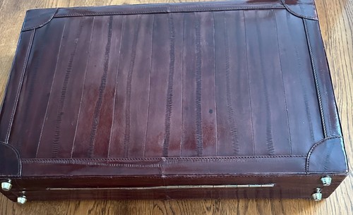 Briefcase Vintage 18x13x3.25 Briefcase Folder Pockets Inside Locking - Picture 1 of 13