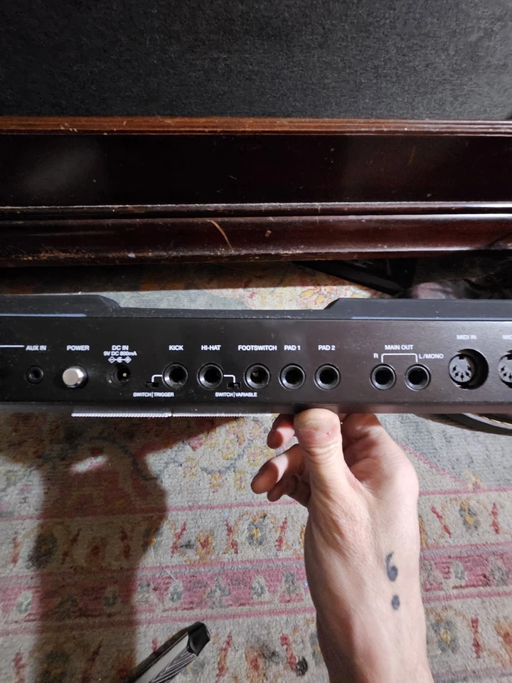 Alesis Sample Pad Pro 8-Pad Percussion and Sample Triggering Instrument - Image 3 of 4