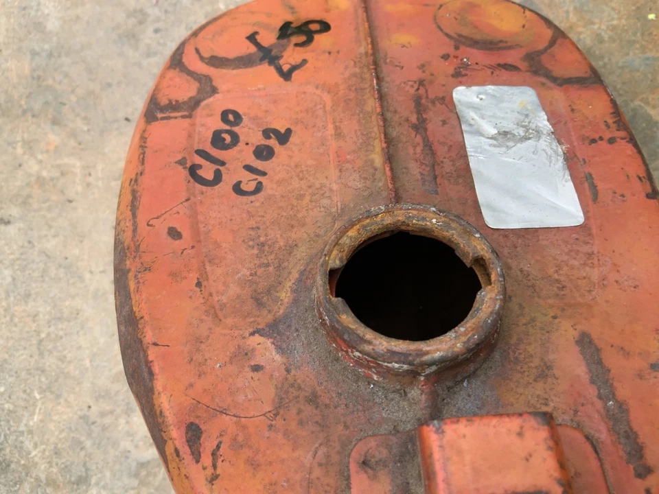 OEM ORIGINAL HONDA C100 CA100 C102 CA102 TANQUE DE GASOLINA 59-70 algo de óxido en el interior Foto 4 de 4