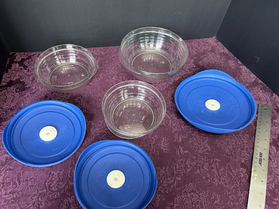 Rubbermaid Servin Saver Food Storage Container with Vented Lid Stackable 3 Set - Image 3 of 4