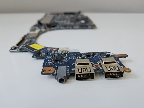 HP FireFly 14 G8 i7-1185G7 16Gb RAM NVIDIA Quadro T500 4GDDR6 Motherboard - Picture 3 of 6
