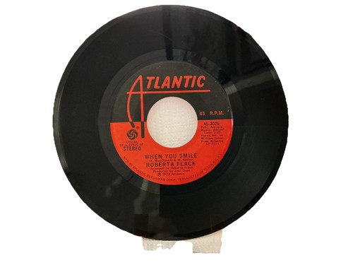 1974 Roberta Flack 'Feel Like Makin' Love/When You Smile' Atlantic 45 RPM NM - Picture 2 of 2