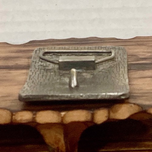 Lewis Buckles of Chicago Men's Western Auto Tires 'Since 1909' Brass Belt Buckle - Picture 5 of 8