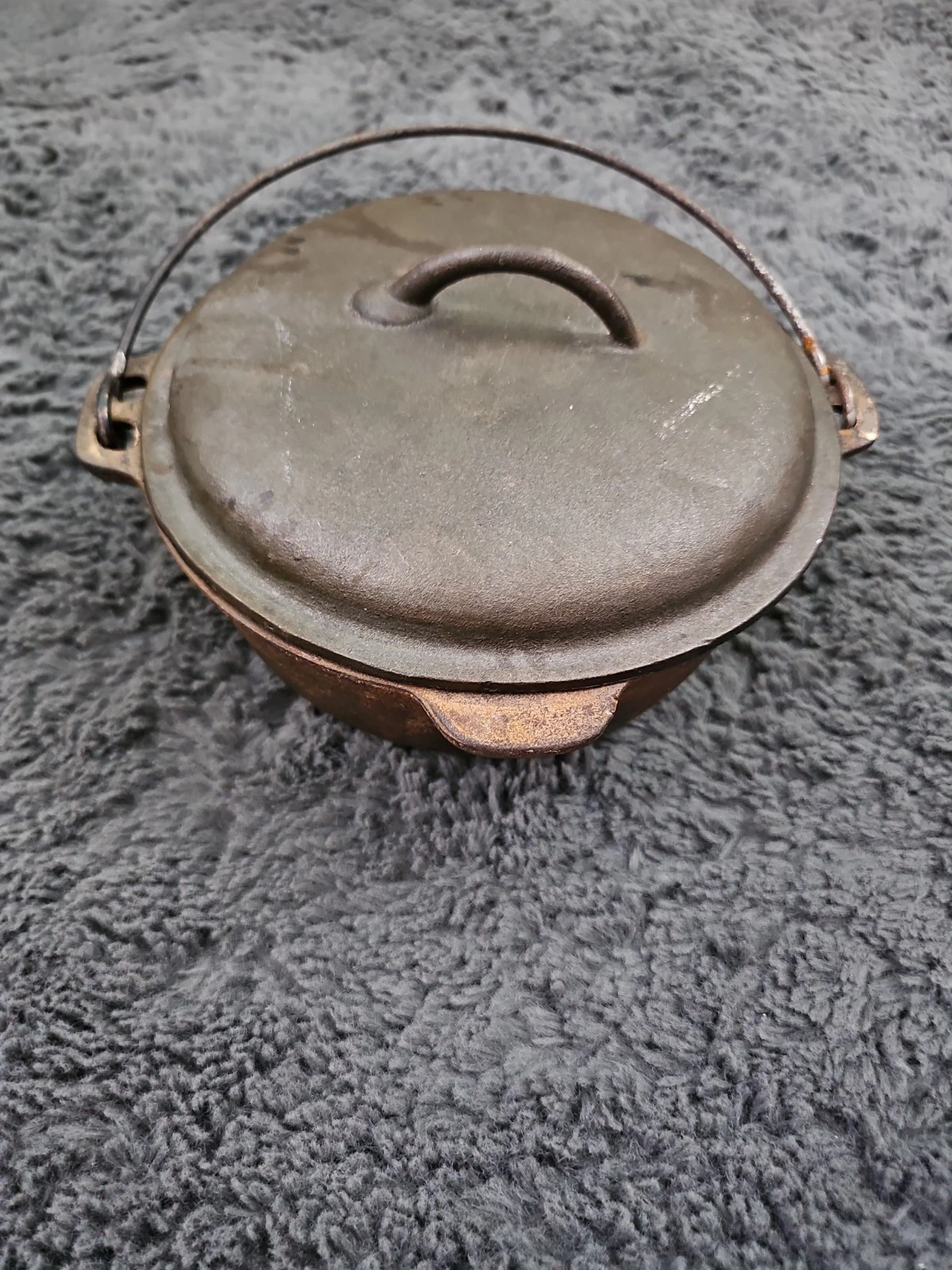 Cast Iron Dutch Oven 2 Quart Qt Pot-Lid With Handle Pan Made In Taiwan