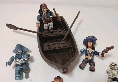 Mega Bloks Pyrates Pirates of the Caribbean Row Boat Mini Figures Lot - Picture 2 of 7