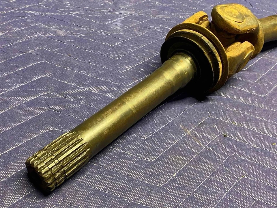 Camión Chevy GMC 73-80 Dana 44 montaje de eje lado derecho carrocería cuadrada K5 K10 K20 Foto 3 de 4