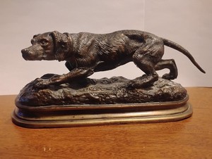 Mongmiey Bronze Setter Dog Sculpture