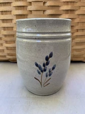 Vtg JUGTOWN WARE POTTERY Vase Cup 4.5" Floral BLUE  North Carolina 1986