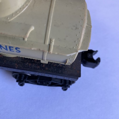 VTG 1959 Lionel Lines Tank Car 6045 O Ga Model Train Railroad RR - Picture 11 of 16