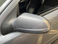 VAUXHALL ASTRA MK5 / H 5 DOOR  PASSENGER  / LEFT DOOR / WING MIRROR Z4AU COLOUR