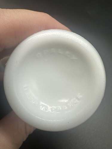 Juego de 2 tazas de huevo de pollito Opalex francés vaso de leche opalina vintage de 2" pulgadas - Imagen 8 de 8