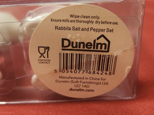 White Rabbit Couple Salt & Pepper Shaker Set - New - Easter Bunny Holiday - Picture 6 of 6