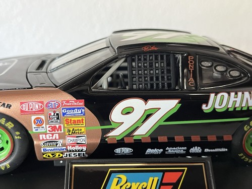 Revell Sammlung 160th Anniversary Pontiac Grand Prix #97 Chad Little 1:24 - Bild 8 von 21