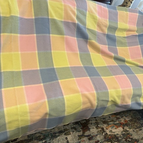 VTG Physician Pure Wool Blanket Pale Pink/Blue/Yellow/Green 106x88 Yellow Label - Picture 6 of 7