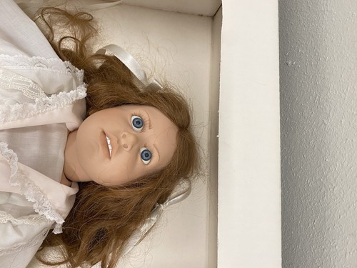 Hildegard Gunzel Doll Limited Ed. 0005/2000 26-27” Monica Orig Box And COA - Picture 11 of 20