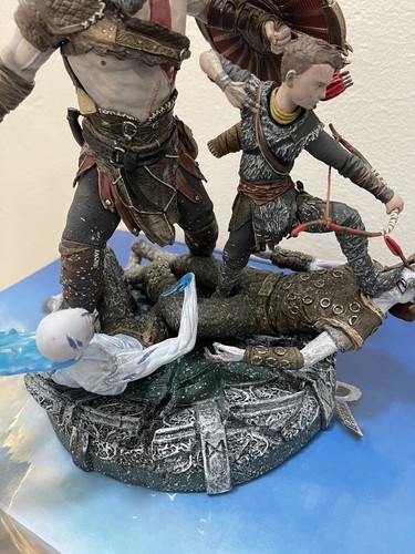 God of War Stone Mason's Collector's Edition Statue Kratos & Atreus Sony PS4 🎄 - Bild 6 von 24