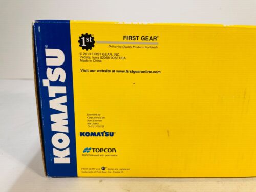 Vintage NIB First Gear Komatsu GD655-5 Motor Grader Set 1:50 Diecast Model -New - Foto 7 di 11