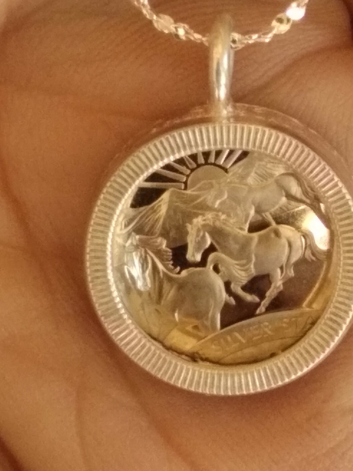 Picture 1 of 5