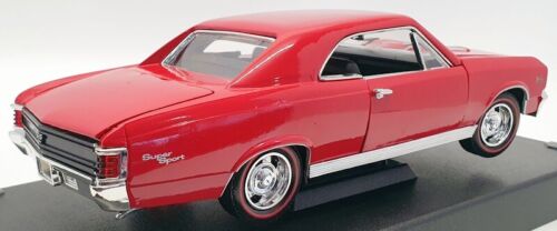 Motor Max 1/18 Scale Diecast 73104 - 1967 Chevrolet Chevelle 396 SS - Red - Picture 2 of 5