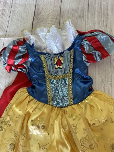 Disney Store Snow White Dress Up Costume Girl Size 5/6 - Picture 4 of 11