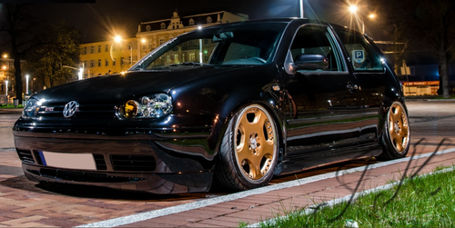 Body Kit Set for VW Golf MK4 - No Exhaust Cut Out - (25th Anniversary Look) - Picture 3 of 7
