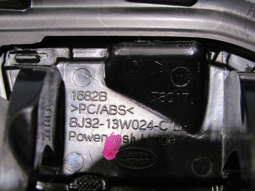 Genuine Range Rover Evoque L538 Left Headlight Washer Cover BJ32-13W024-C I5-09 - Afbeelding 6 van 7