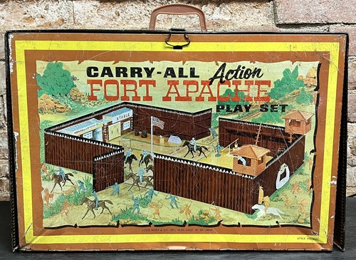 Vintage 1968 Marx Fort Apache Carry All Action Playset 4685 Metal Case w/ Latch - Picture 7 of 14