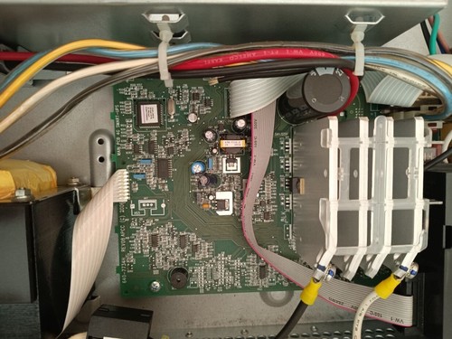 Smart-UPS SUA750RMI2U - Zdjęcie 14 z 15