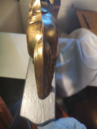 Antique horse mantle clock brass on wood base - Picture 5 of 15