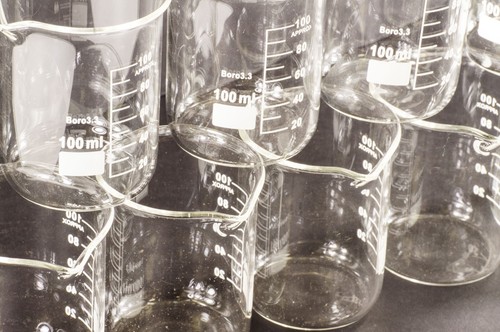 12 Pack 100mL Beakers w/ Pour Spout, Borosilicate Glass, 2.09" Dia. x 2.85" Tall - Bild 4 von 6