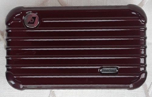 RIMOWA First Class Amenity Toiletry Case Zip Metallic Burgundy Maroon & Ivory - Picture 3 of 12