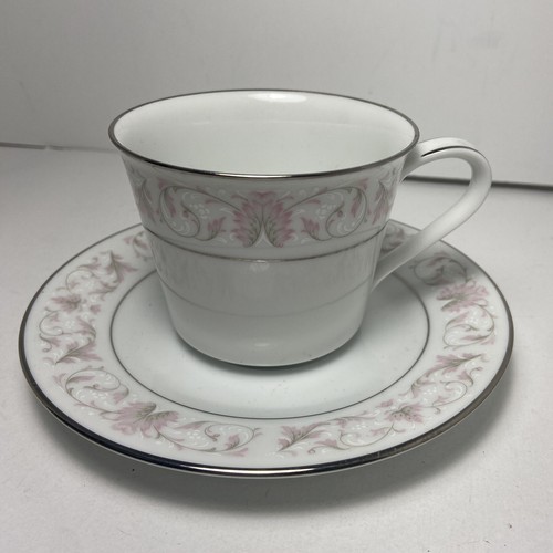 Noritake Japan China Tea Cup and Saucer Harwyn White Pink Silver 6904 - Picture 2 of 10