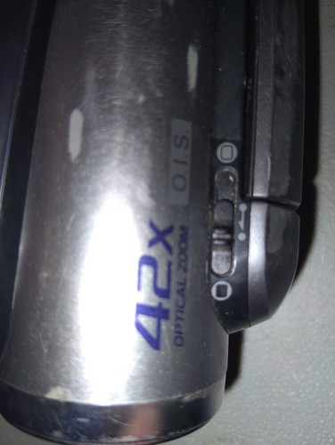 Panasonic SDR-H40P Digital Camcorder