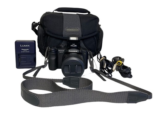 Panasonic LUMIX DMC-FZ7 6.0MP Digital Camera w/ Battery, Charger, Case - Picture 2 of 11