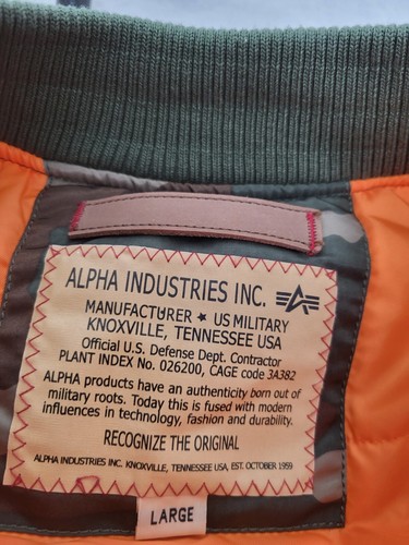 Alpha Industries camouflage Bomberjacke MA-1 Gr. L TOP Zustand - Bild 15 von 17