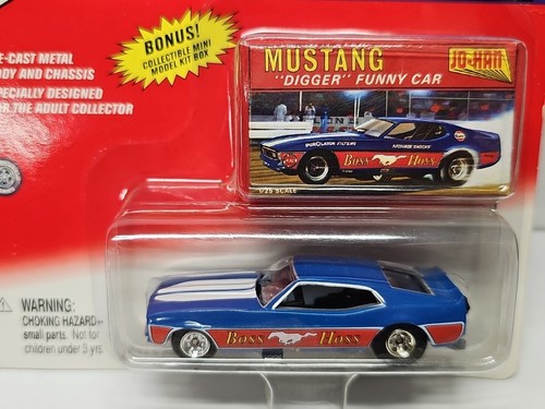 1/64 JONNY LIGHTNING CLASSIC PLASTIC MUSTANG DIGGER BOSS HOSS Funny Car Jo-han