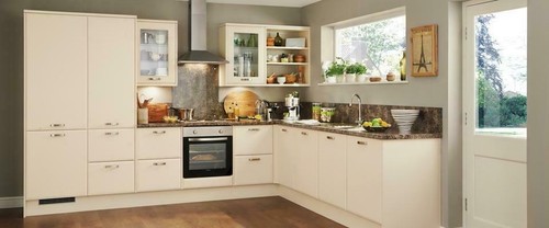 FP&P Kitchen cupboard Doors Drawer Fronts Matt Cream Bevel Edge to match Howdens - Picture 2 of 6