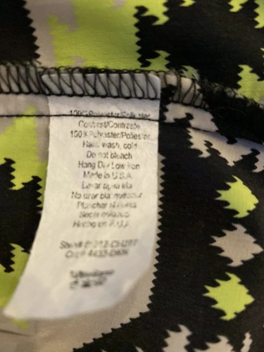 Must Have Woman’s Tank Top Gray Black Sleeveless Fluorescent Green Geometric EUC - Picture 8 of 8