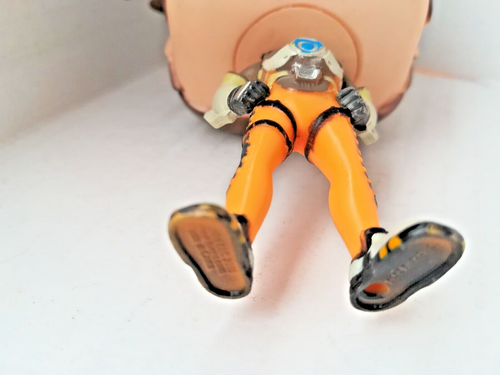 Funko Pop! Overwatch Tracer #92 - Picture 8 of 12