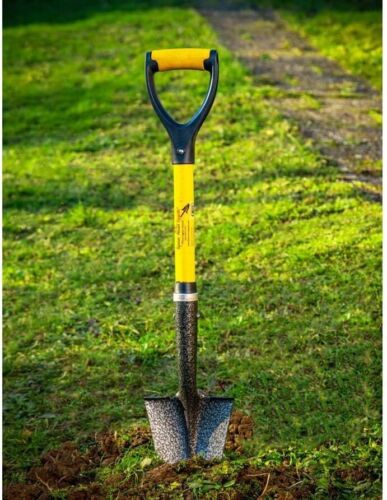 30" Mini Fiberglass Handle Shovel - D-Handle Ergonomic Design for Convenience - Picture 5 of 11