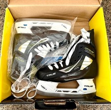 TRUE CATALYST 9 ICE HOCKEY SKATES INTERMEDIAT...