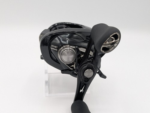 Shimano 24 Metanium DC 70HG Right New in Box from Japan - Picture 8 of 12