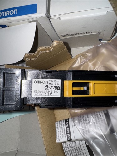 OMRON – TERMINAL UNIT – E5ZN-SCT24S-500 New in Box, LO1 - Picture 3 of 6
