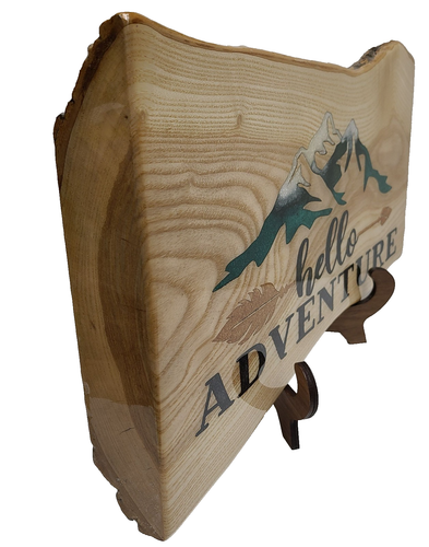 Letrero de placa con incrustación de perlas epoxi Hello Adventure MTN grabado madera dura - Imagen 6 de 17