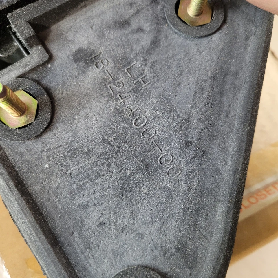 НОВЫЙ ИЗ СТАРЫХ ЗАПАСОВ 1992-2000 CHEVROLET GMC C K ГРУЗОВИК BLAZER GM БОКОВОЙ ВИД ЗЕРКАЛО КОМПЛЕКТ 12343936 - Изображение 4 из 4