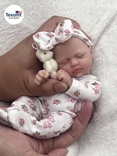 7 Inch Reborn Baby Doll ， Silicone Doll Girl Betty, Mini Realistic Newborn Baby